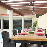 펜션 Mr Alheira House