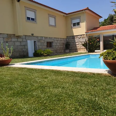 Mr Alheira House Holiday home *